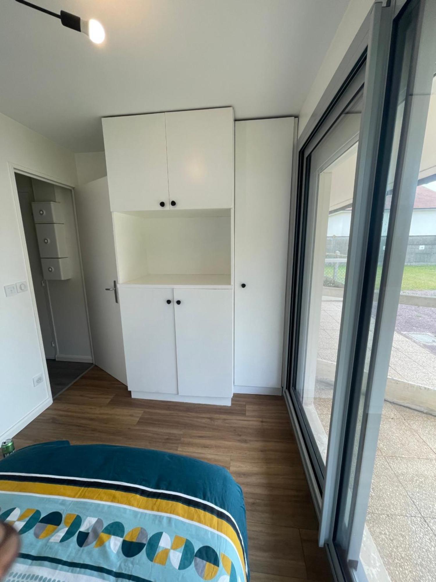 Apparemment Front De Apartment Ouistreham